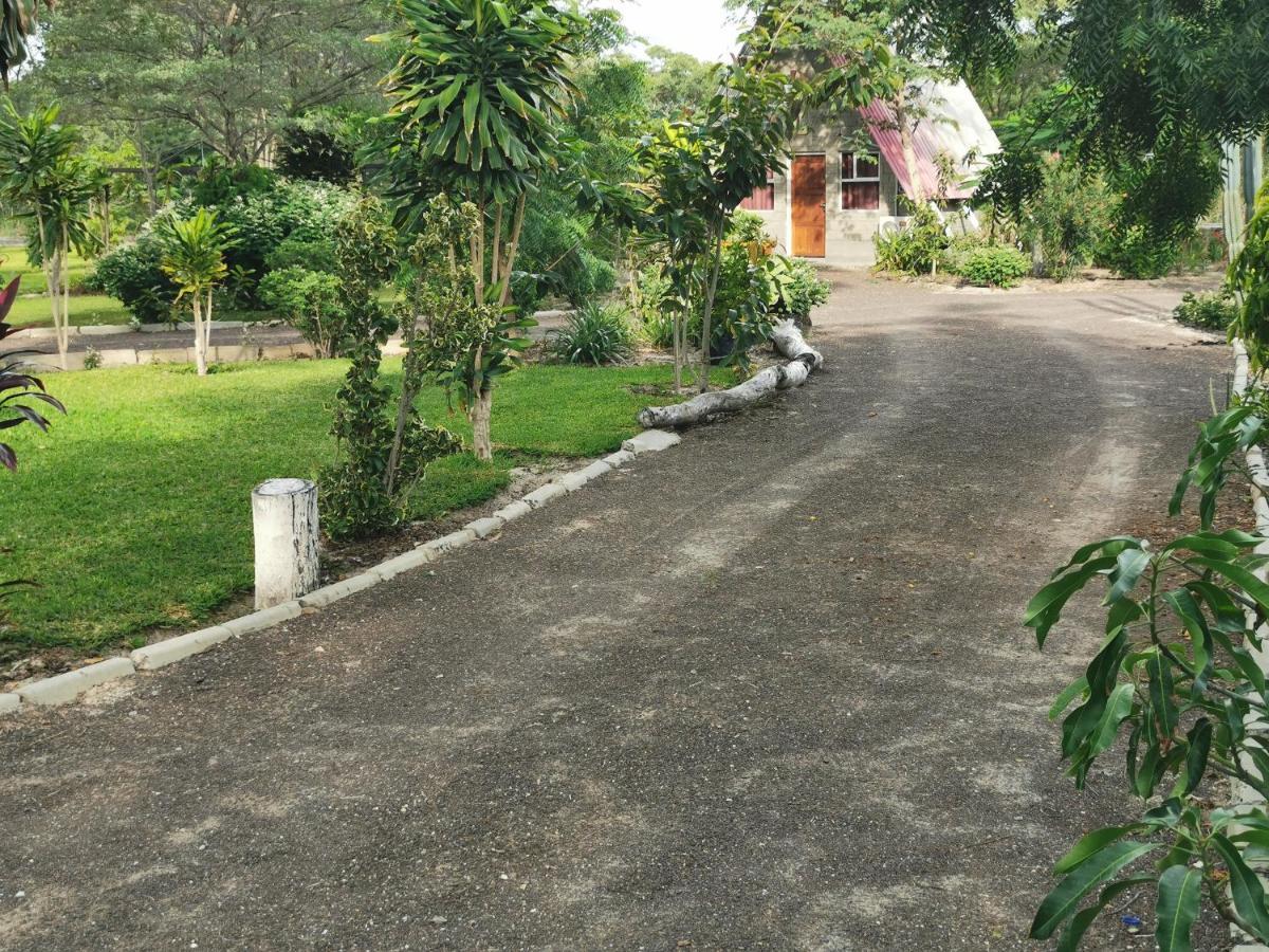 Happy Forest B&B Katima Mulilo Esterno foto